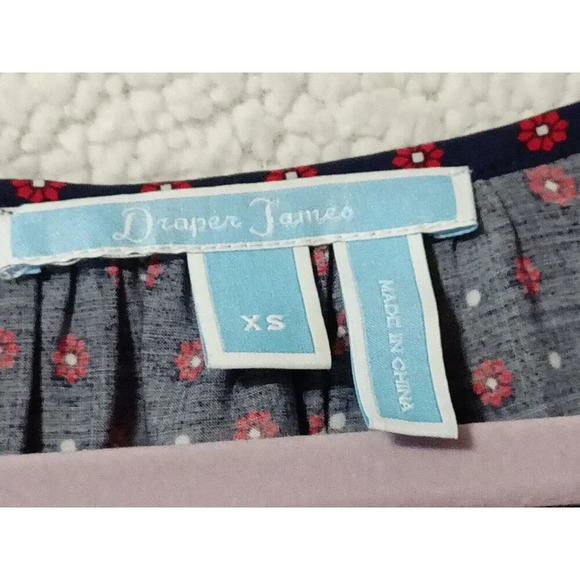 Draper James XS Blue Floral Dot Flutter Sleeve Peasant Boho Top Keyhole Tie Neck - Picture 6 of 11